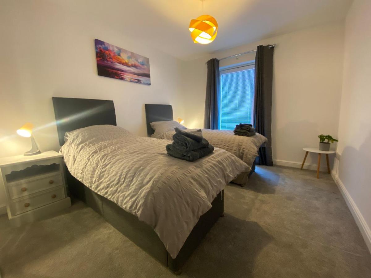 The Duplex Nairn- Spacious 3 Bedroom With Sunny Balcony المظهر الخارجي الصورة
