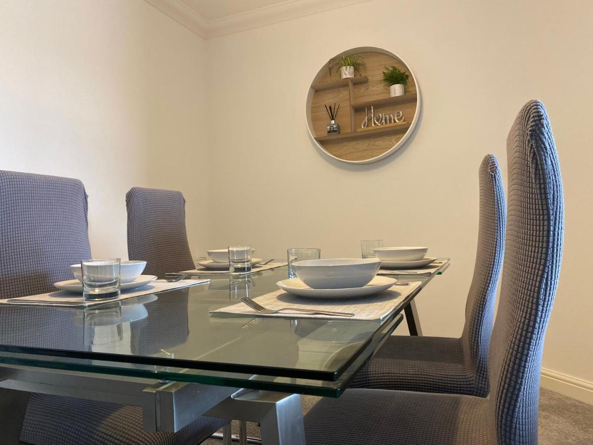 The Duplex Nairn- Spacious 3 Bedroom With Sunny Balcony المظهر الخارجي الصورة